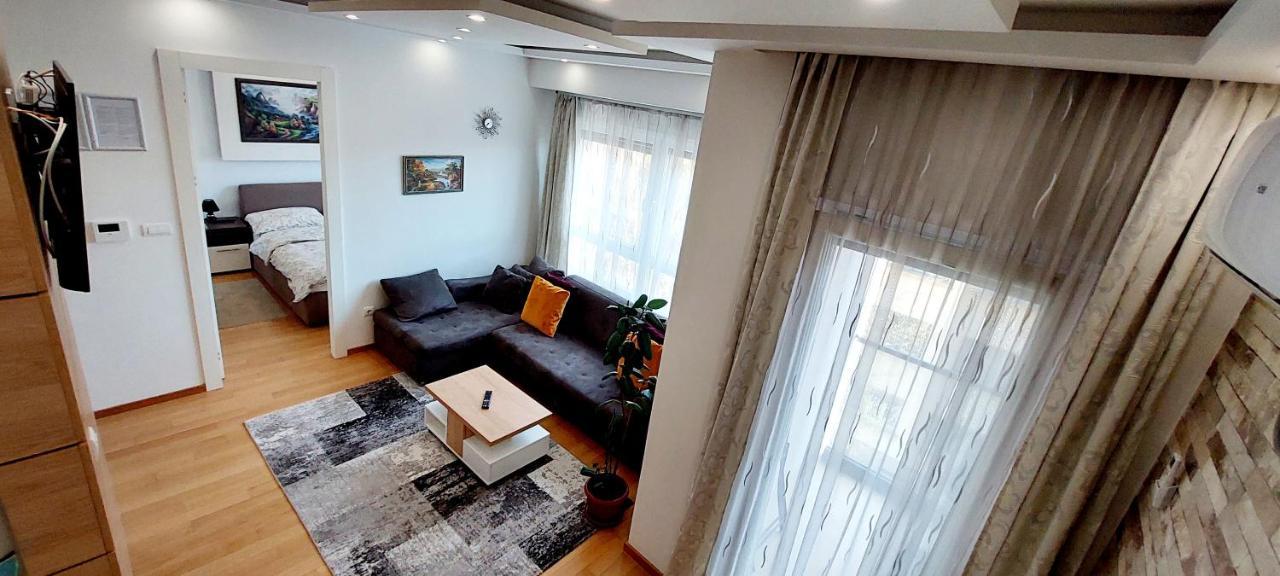 Extra Apartman City Centre Banja Luka Exterior foto